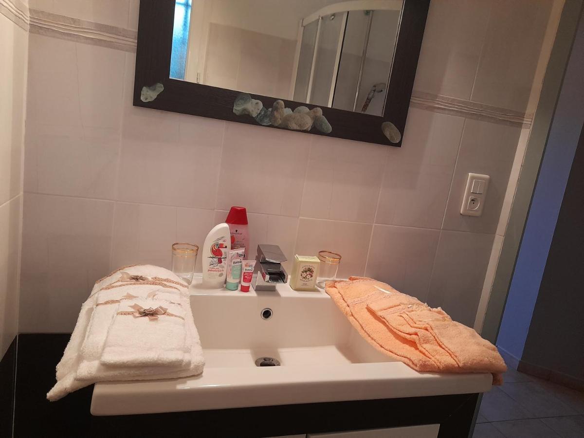 Chez Bernard Et Rosina Bed and Breakfast Espéraza Εξωτερικό φωτογραφία